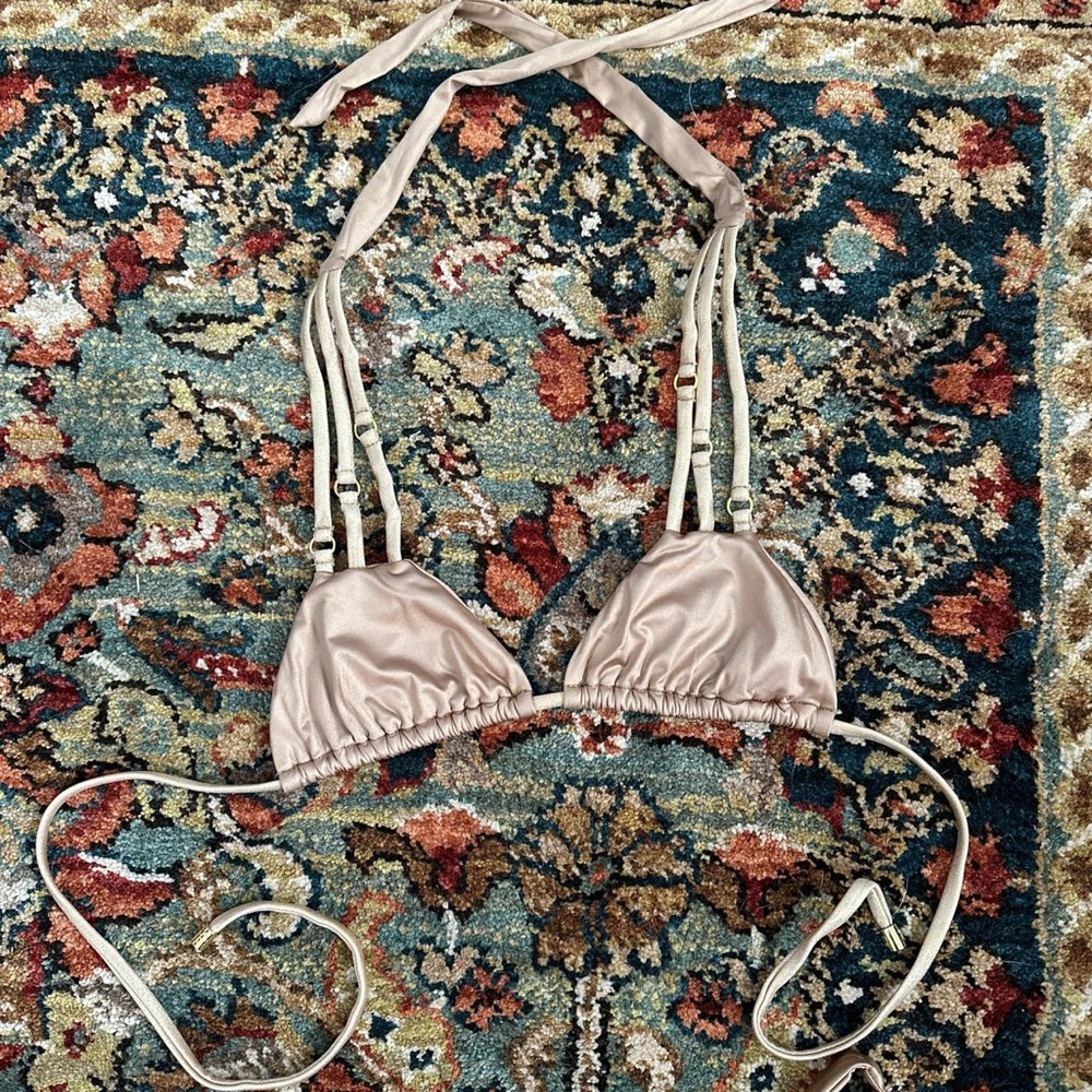 SOLD ⚠️⚠️⚠️ - Picture 2 of 6